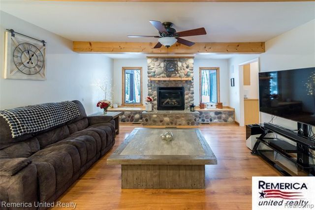 9852 Southlawn Circle, Jerome, MI 49249