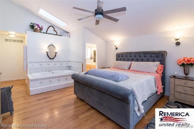 9852 Southlawn Circle, Jerome, MI 49249