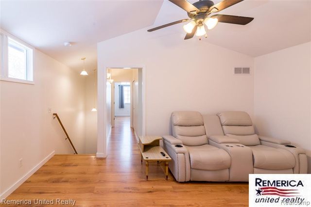 9852 Southlawn Circle, Jerome, MI 49249