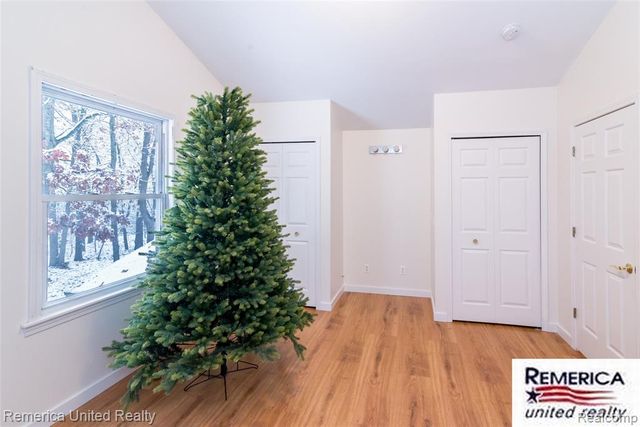 9852 Southlawn Circle, Jerome, MI 49249