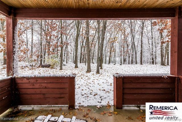 9852 Southlawn Circle, Jerome, MI 49249