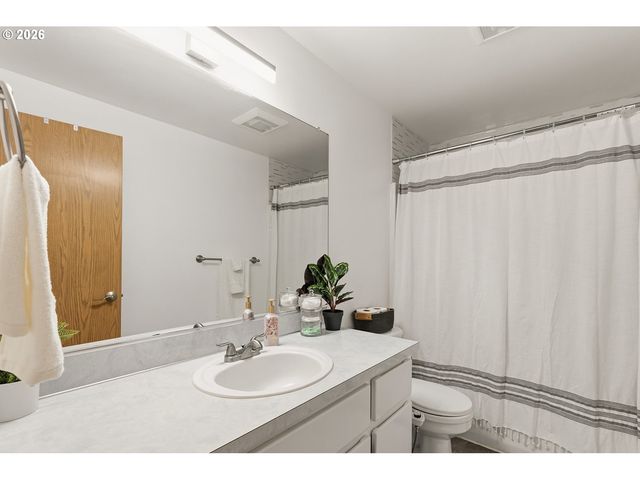 3015 Ne 181ST Ave, Vancouver, WA 98682