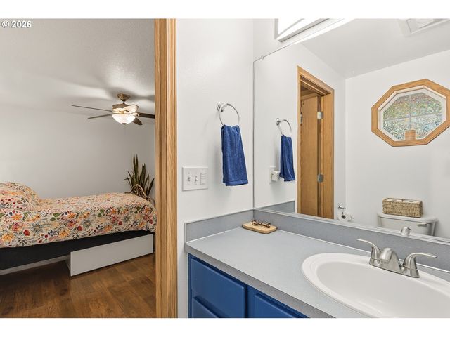 3015 Ne 181ST Ave, Vancouver, WA 98682