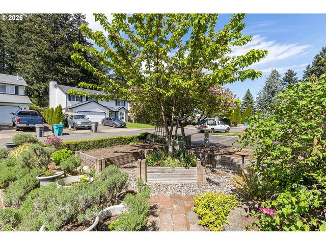 3015 Ne 181ST Ave, Vancouver, WA 98682