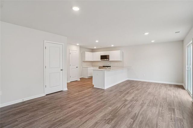 212 TJ's Trail, Hogansville, GA 30230