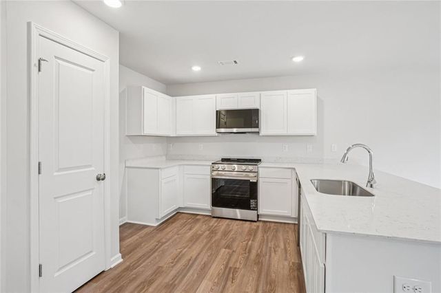 212 TJ's Trail, Hogansville, GA 30230
