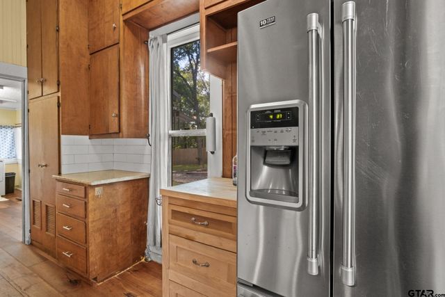 304 Holbrook, Mt Vernon, TX 75457