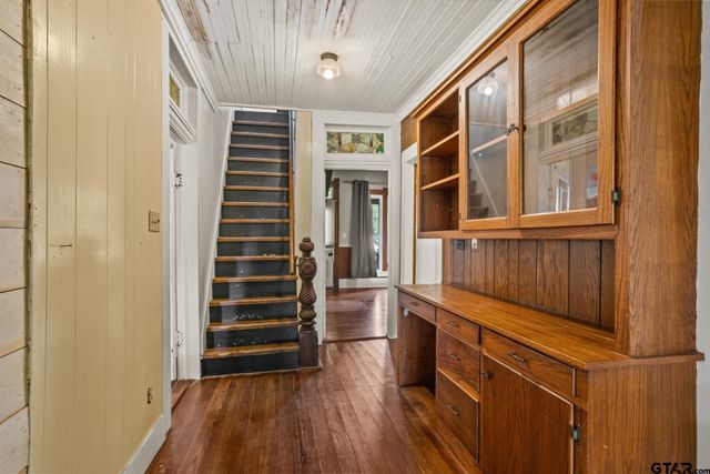 304 Holbrook, Mt Vernon, TX 75457