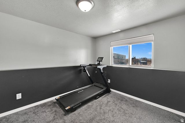 5585 S 6950 W, Hooper, UT 84315