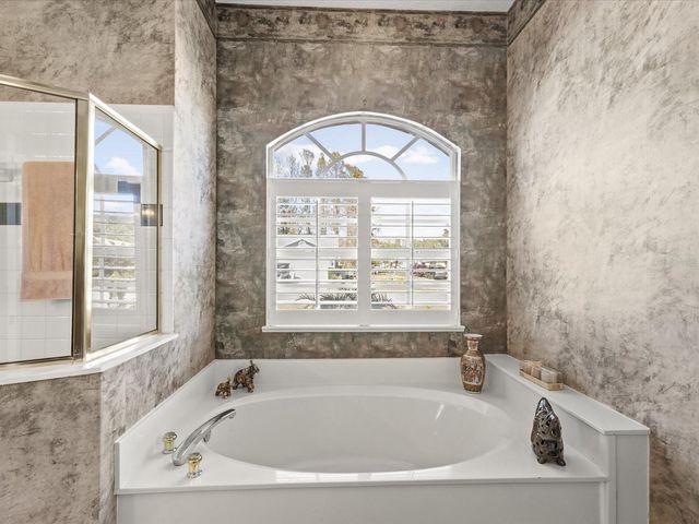 8704 CYPRESS LAKES BOULEVARD, New Port Richey, FL 34653