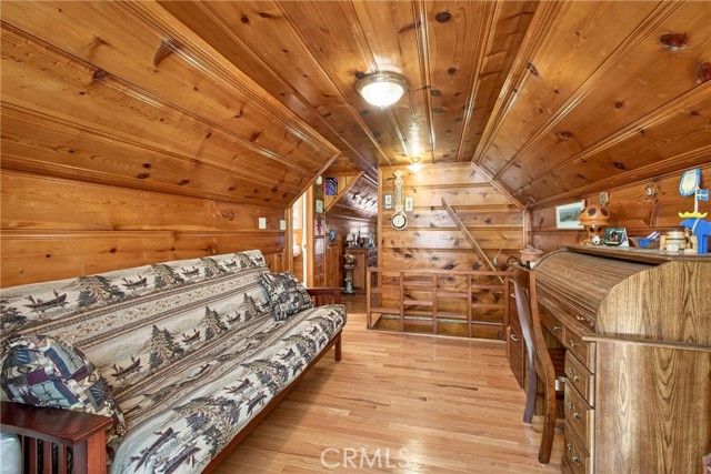 5806 Victorville, Wrightwood, CA 92397