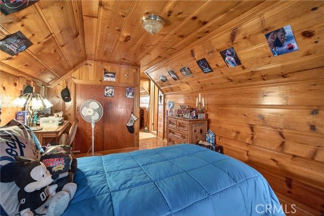 5806 Victorville, Wrightwood, CA 92397