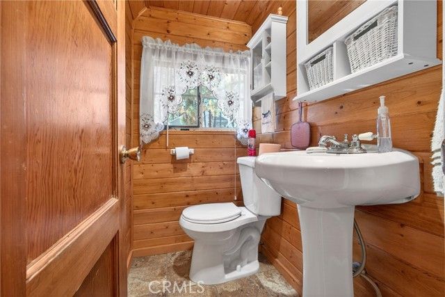 5806 Victorville, Wrightwood, CA 92397