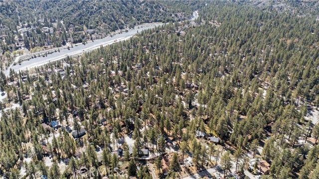 5806 Victorville, Wrightwood, CA 92397