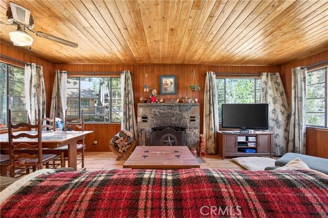 5806 Victorville, Wrightwood, CA 92397