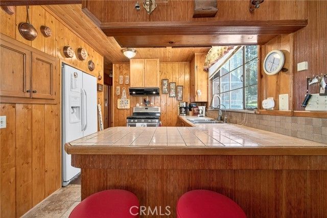 5806 Victorville, Wrightwood, CA 92397