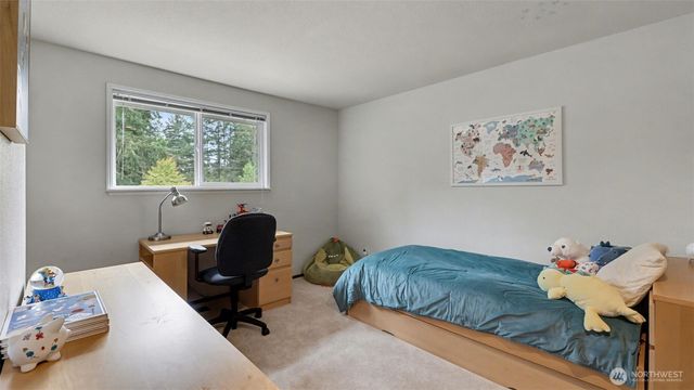 19832 156th Avenue NE, Woodinville, WA 98072