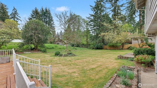 19832 156th Avenue NE, Woodinville, WA 98072
