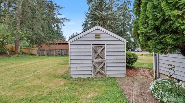 19832 156th Avenue NE, Woodinville, WA 98072