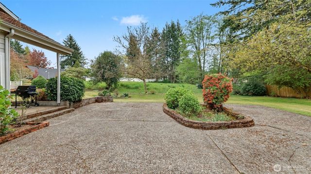 19832 156th Avenue NE, Woodinville, WA 98072