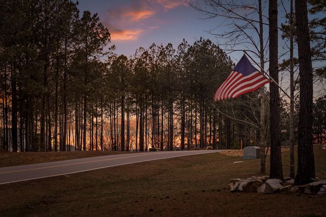 4190 Crockett Pointe, Jasper, TN 37347