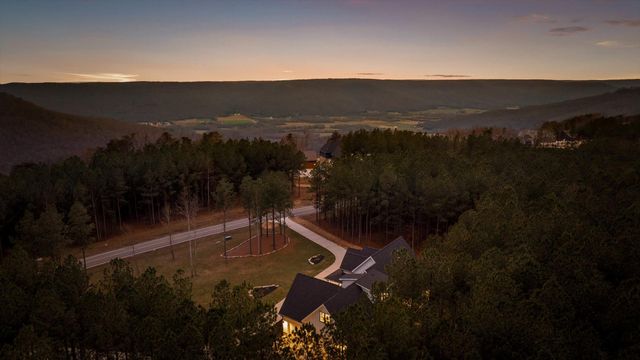 4190 Crockett Pointe, Jasper, TN 37347