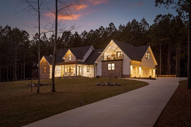 4190 Crockett Pointe, Jasper, TN 37347