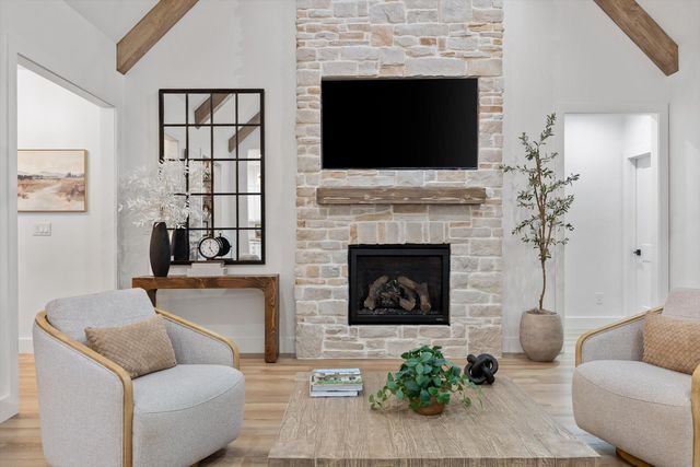 4190 Crockett Pointe, Jasper, TN 37347