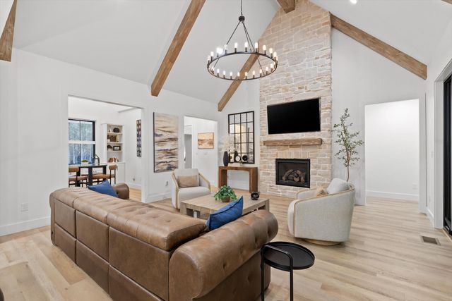 4190 Crockett Pointe, Jasper, TN 37347