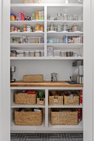 4190 Crockett Pointe, Jasper, TN 37347