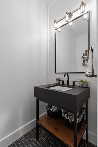 4190 Crockett Pointe, Jasper, TN 37347