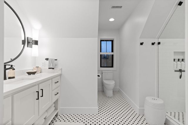 4190 Crockett Pointe, Jasper, TN 37347