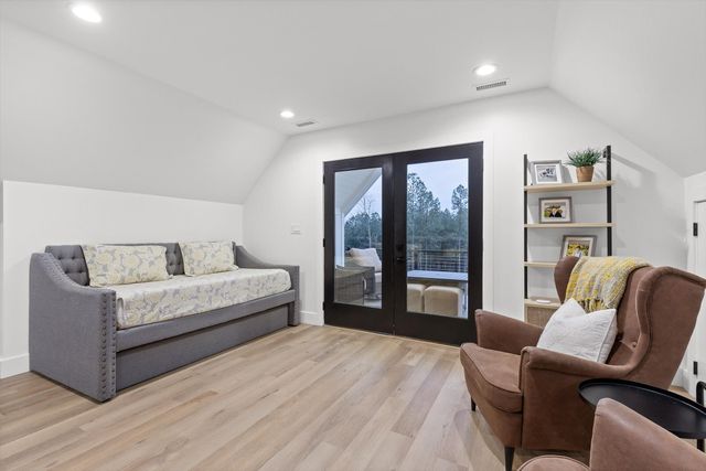 4190 Crockett Pointe, Jasper, TN 37347