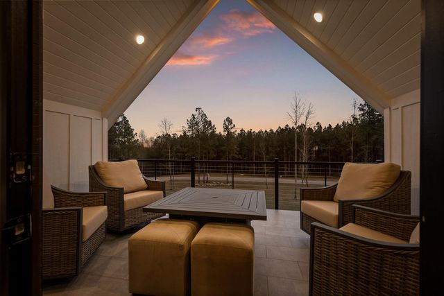 4190 Crockett Pointe, Jasper, TN 37347