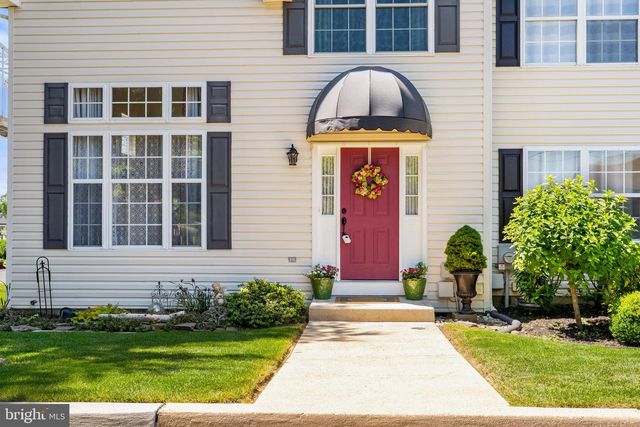 12 BOAT YARD RD, Chesapeake City, MD 21915