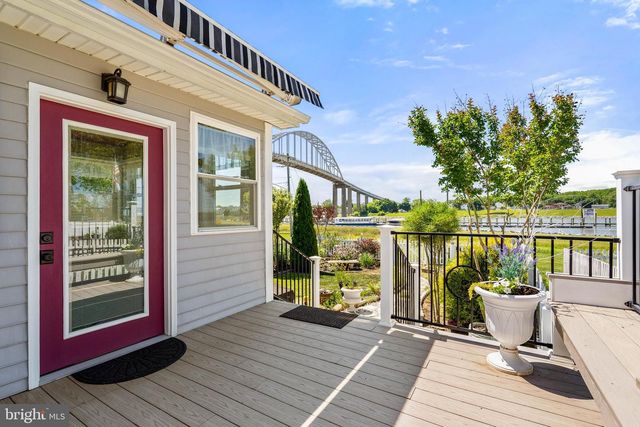 12 BOAT YARD RD, Chesapeake City, MD 21915