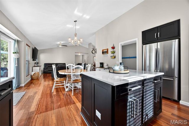 1603 Broadsword Lane, Lake St Louis, MO 63367