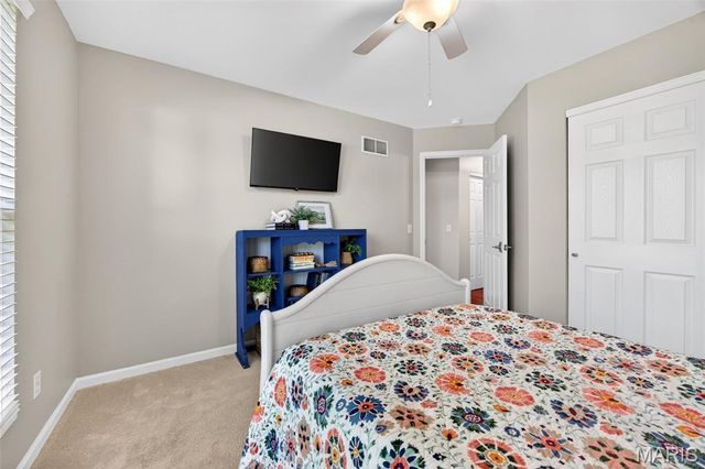 1603 Broadsword Lane, Lake St Louis, MO 63367