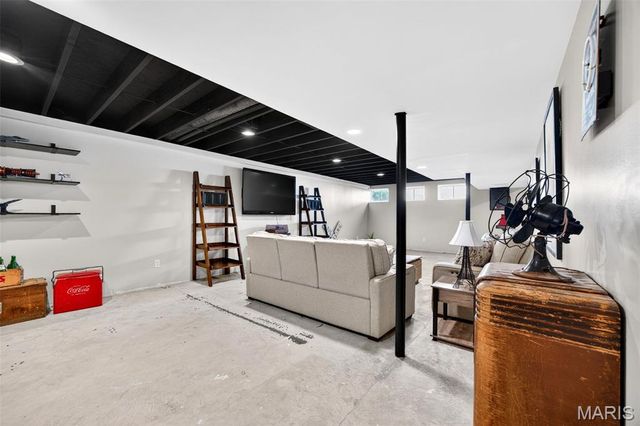 1603 Broadsword Lane, Lake St Louis, MO 63367