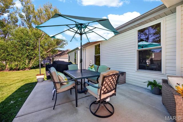 1603 Broadsword Lane, Lake St Louis, MO 63367