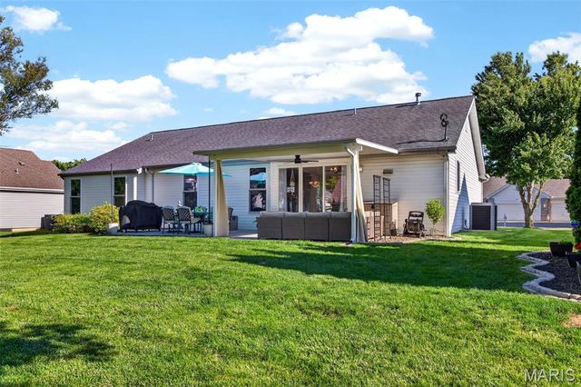 1603 Broadsword Lane, Lake St Louis, MO 63367