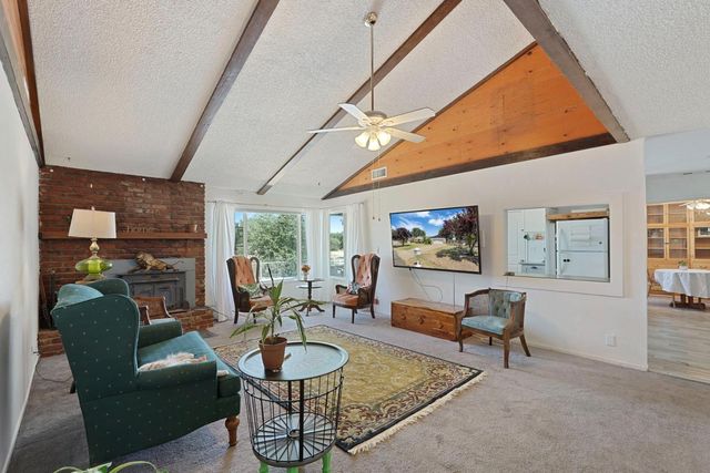 13643 Pinto Ln, Lodi, CA 95240