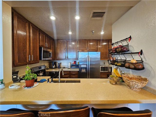 121 S Hope 428, Los Angeles, CA 90012