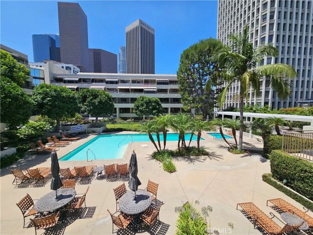 121 S Hope 428, Los Angeles, CA 90012