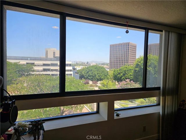 121 S Hope 428, Los Angeles, CA 90012