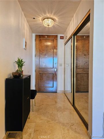 121 S Hope 428, Los Angeles, CA 90012