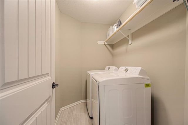 10821 N Bristol Avenue, Kansas City, MO 64156