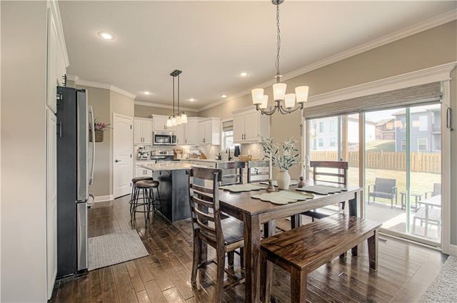 10821 N Bristol Avenue, Kansas City, MO 64156