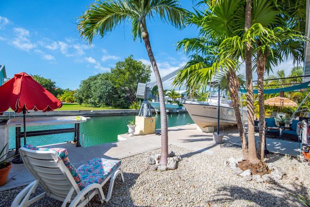 W 360 Shore Drive, Summerland Key, FL 33042