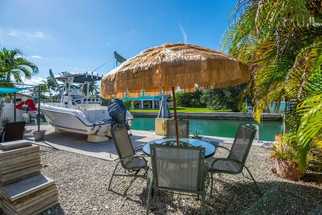W 360 Shore Drive, Summerland Key, FL 33042